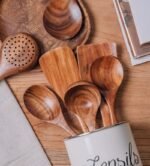 [Popular Item] Teak 7-Piece Dinnerware Set - Image 2